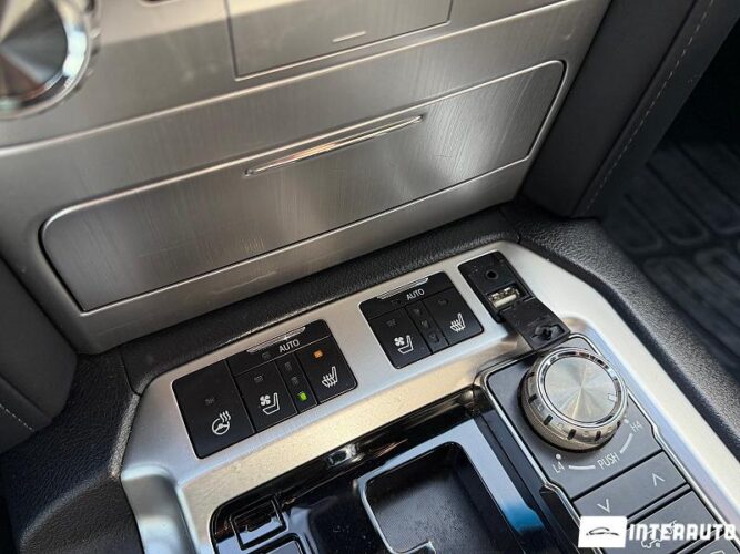 toyota Land Cruiser 2017