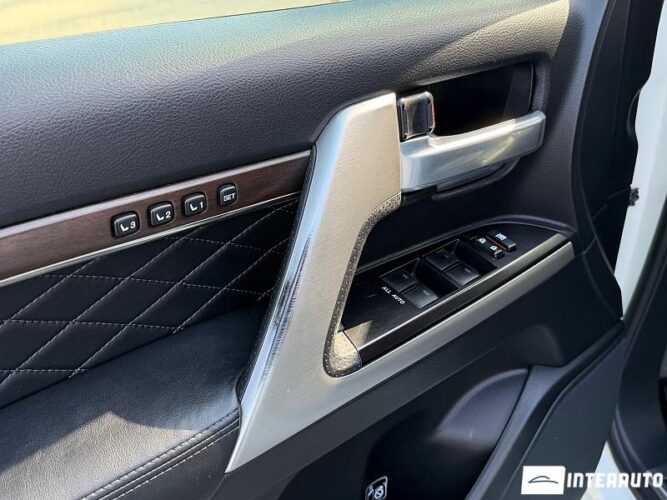 toyota Land Cruiser 2017