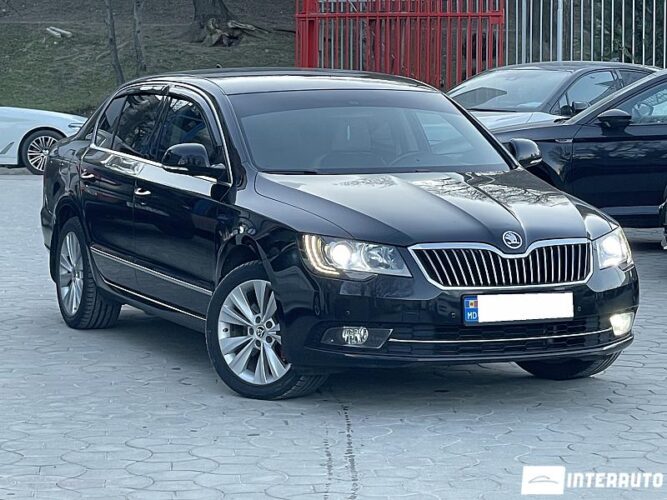 Skoda Superb 2014 doar la InterAuto