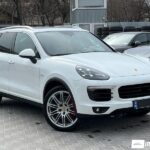 Porsche Cayenne 2016