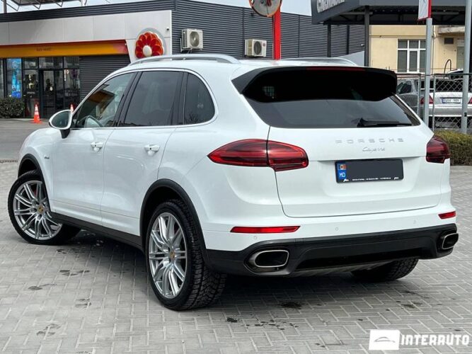 porsche Cayenne 2016
