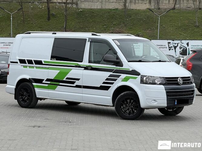 Volkswagen Transporter 2013 doar la InterAuto