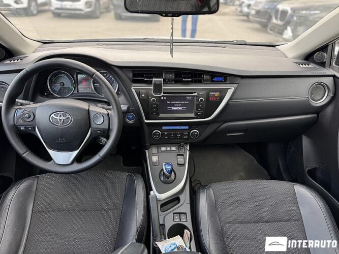 toyota Auris 2012