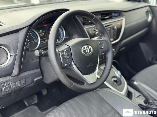 toyota Auris 2012