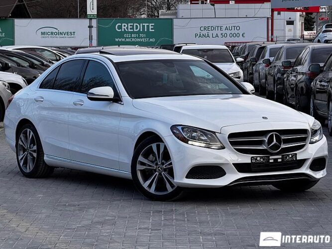 Mercedes C 300 2018 doar la InterAuto