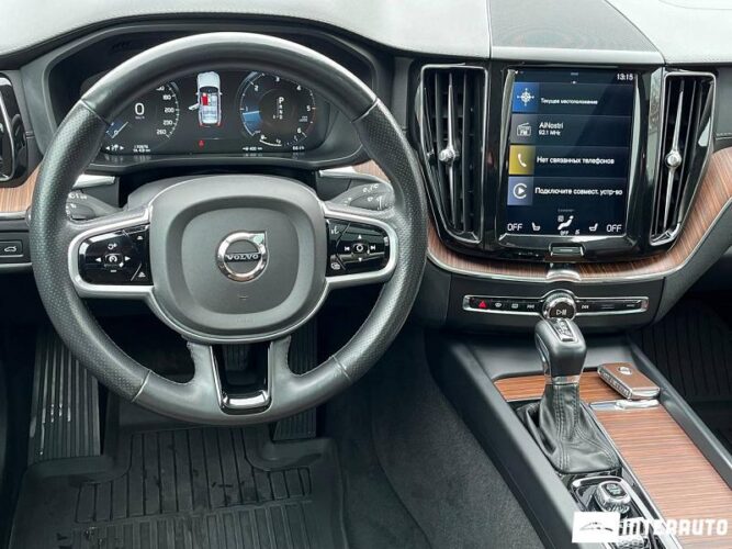 volvo XC 60 2018