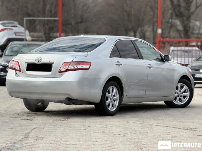 toyota Camry 2010