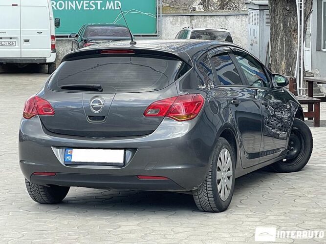 opel Astra 2010