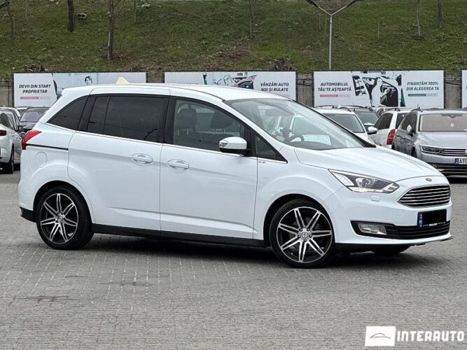 Ford Grand C-MAX 2015 doar la InterAuto