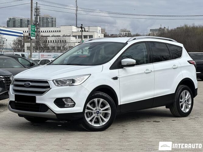 Ford Kuga 2018 doar la InterAuto