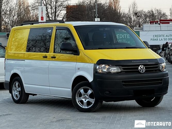 Volkswagen Transporter 2014 doar la InterAuto
