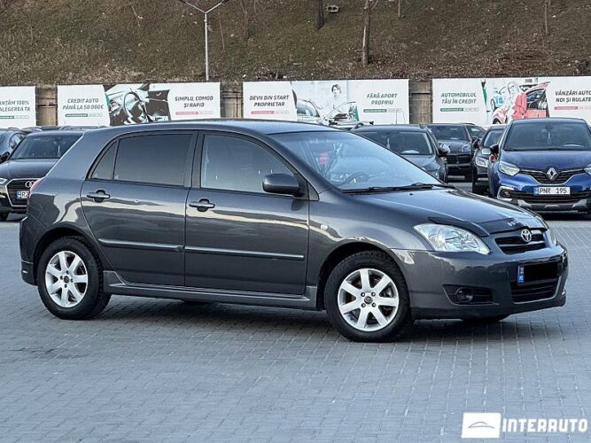 Toyota Corolla 2006 doar la InterAuto