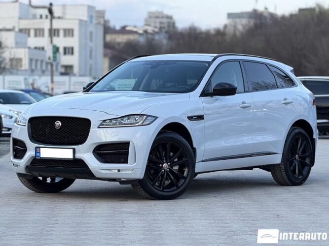Jaguar F-Pace 2017 doar la InterAuto