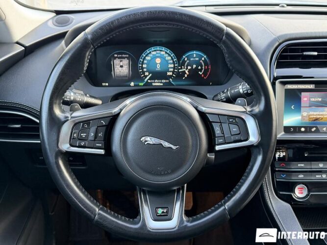 jaguar F-Pace 2017