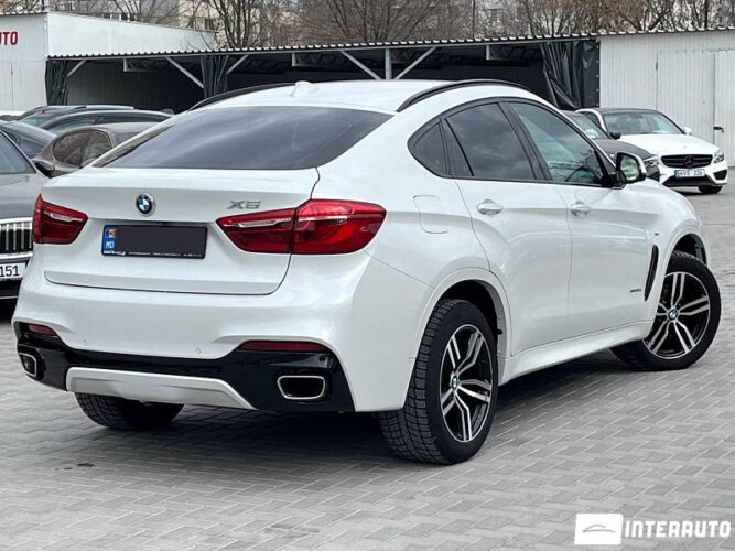 BMW X6 3.0D 2015 doar la InterAuto