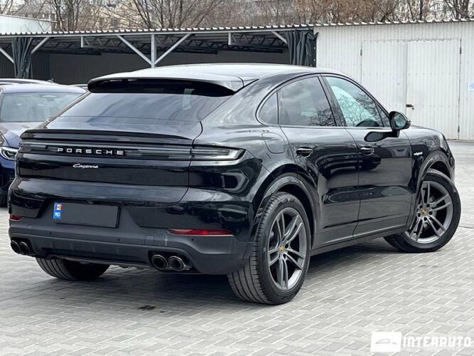 porsche Cayenne E-Hybrid Coupe 2024