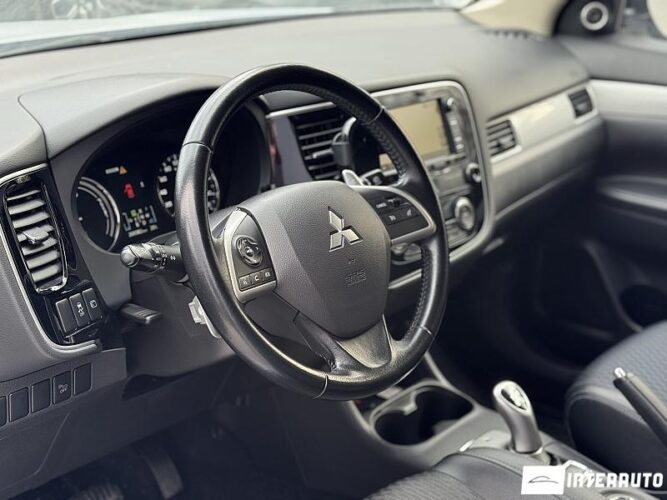 mitsubishi Outlander 2014