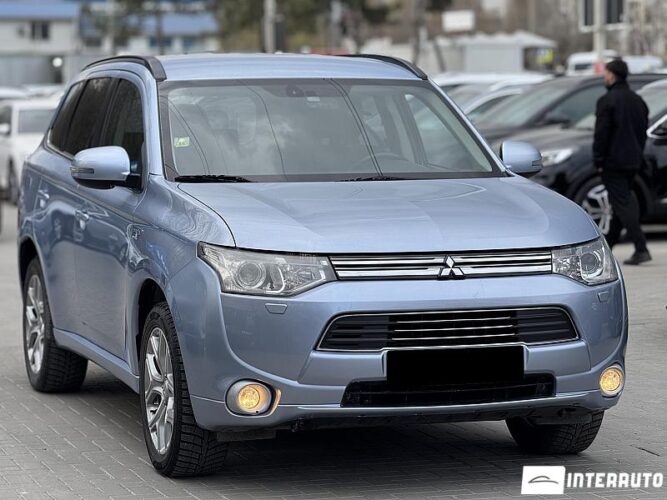 mitsubishi Outlander 2014