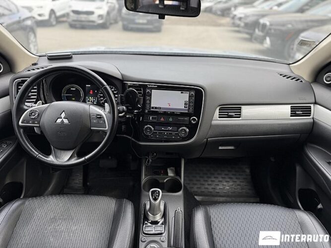 mitsubishi Outlander 2014