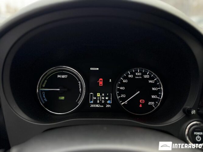 mitsubishi Outlander 2014