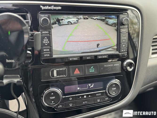 mitsubishi Outlander 2014