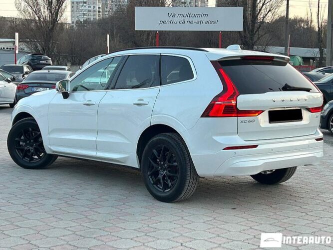 volvo XC 60 2022