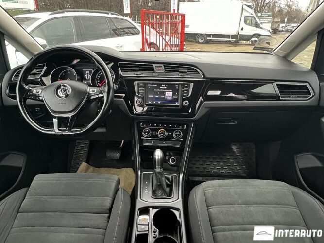 volkswagen Touran 2016