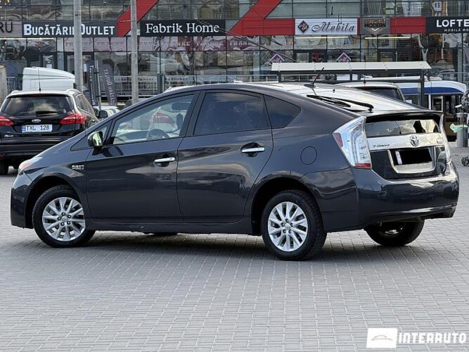 toyota Prius 2012