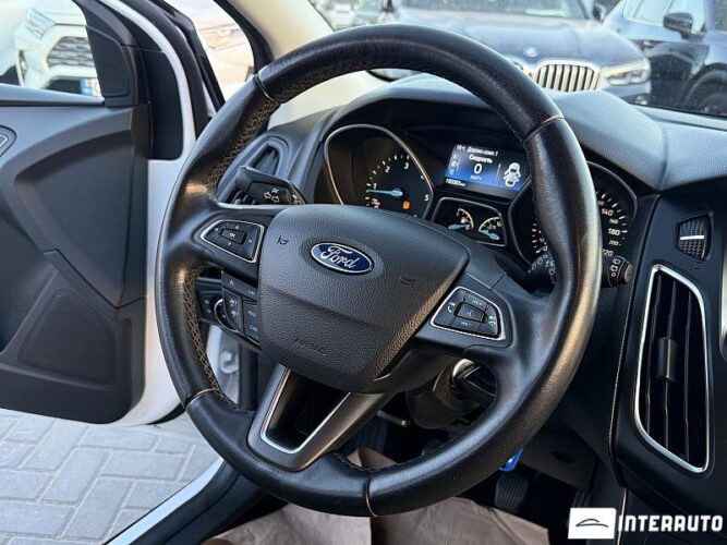 ford Focus 2016