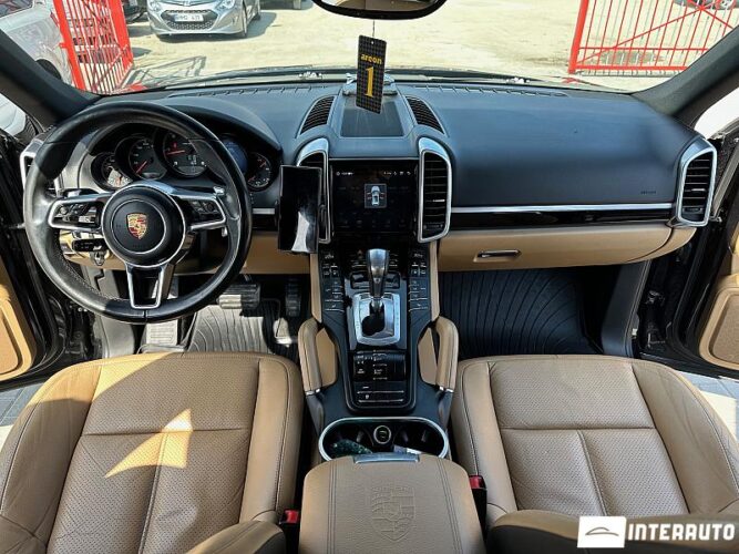 porsche Cayenne 2015
