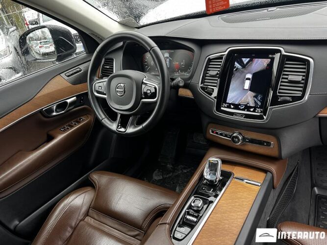 volvo XC 90 2019