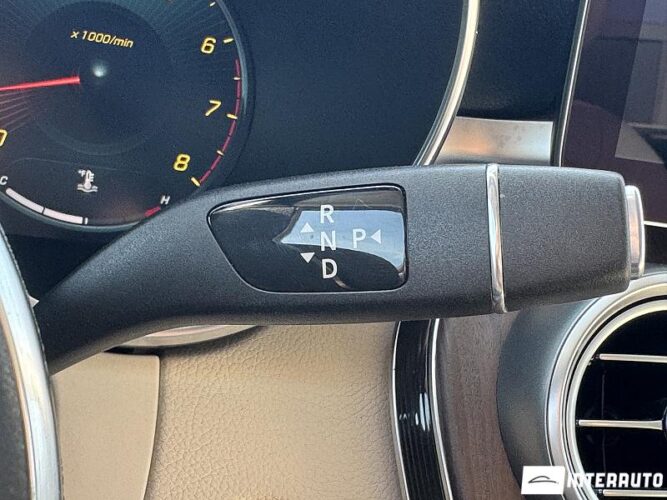 mercedes GLC 300 2020