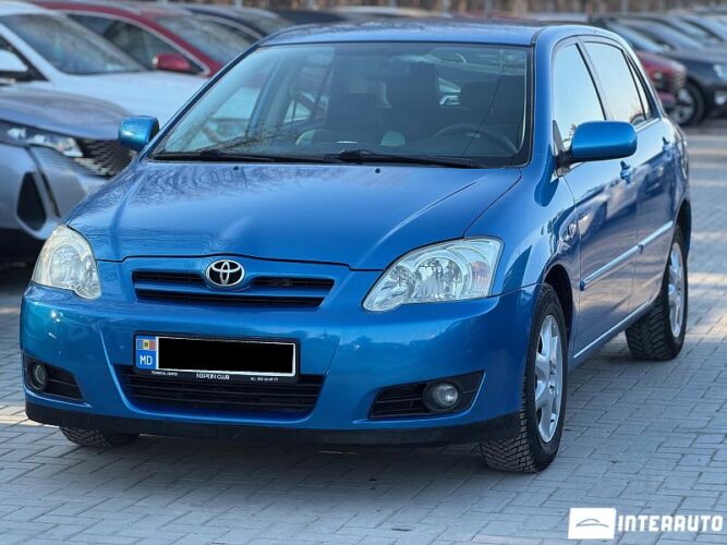 Toyota Corolla 2006 doar la InterAuto
