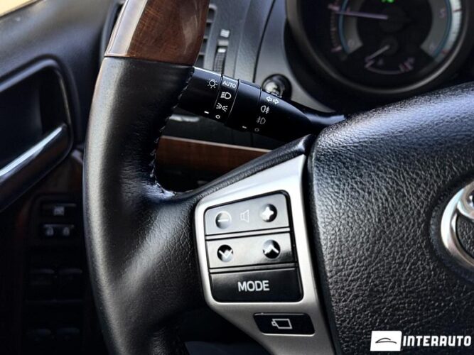 toyota Land Cruiser Prado 2013