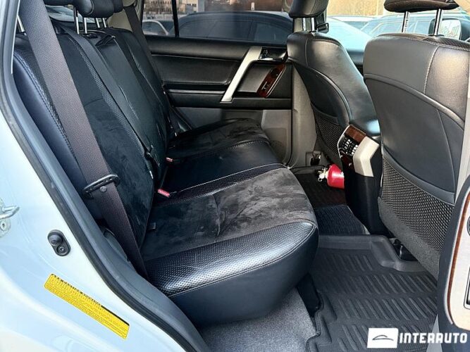 toyota Land Cruiser Prado 2013