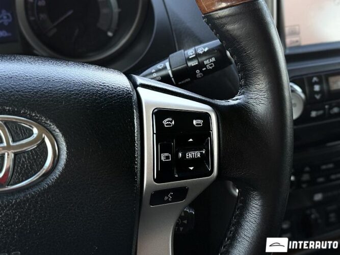 toyota Land Cruiser Prado 2013