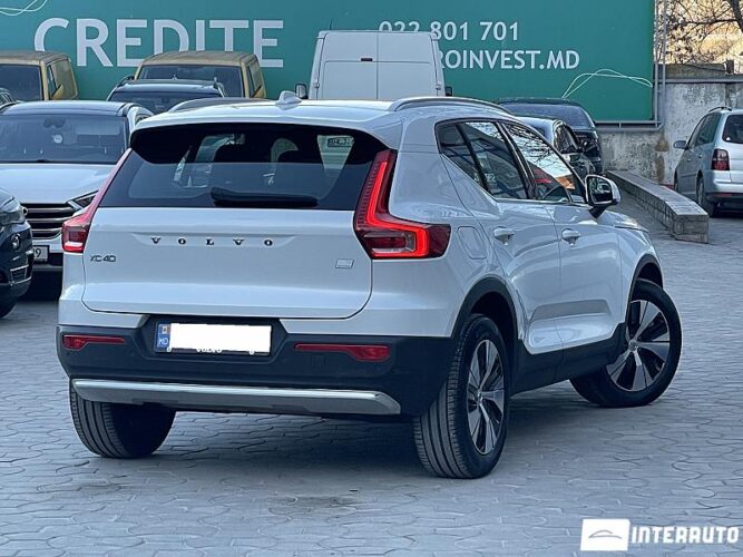 volvo XC 40 2023