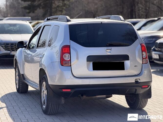 dacia Duster 2012