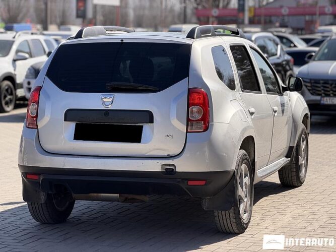 dacia Duster 2012