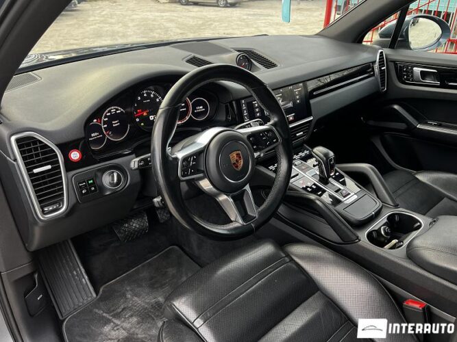 porsche Cayenne 2019