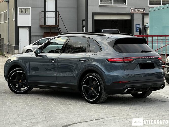 porsche Cayenne 2019