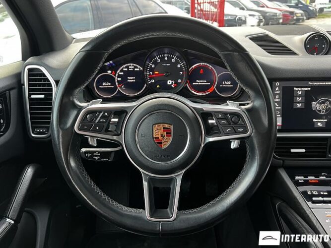 porsche Cayenne 2019