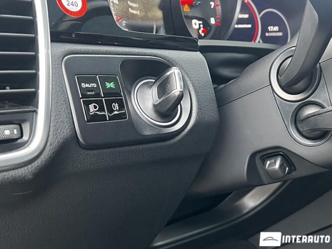 porsche Cayenne 2019