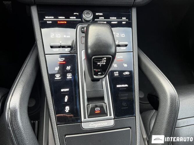 porsche Cayenne 2019