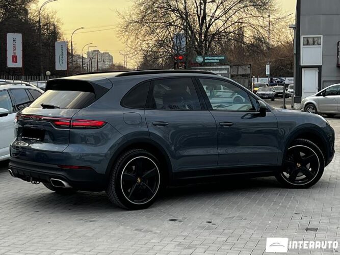 porsche Cayenne 2019