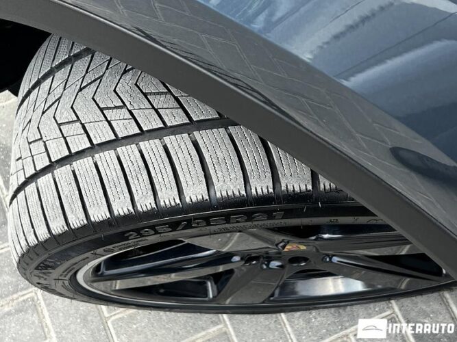 porsche Cayenne 2019