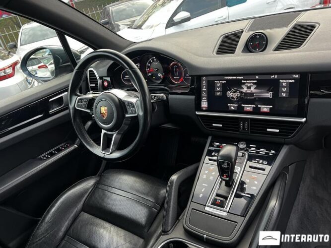 porsche Cayenne 2019