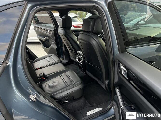 porsche Cayenne 2019