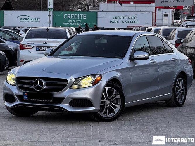 Mercedes C 300 2015 doar la InterAuto