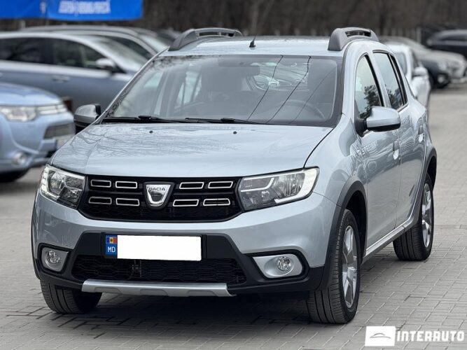 Dacia Sandero Stepway 2019 doar la InterAuto